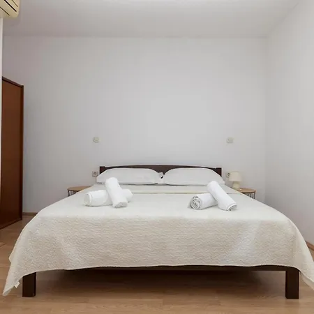 Family Roso Apartmán Promajna