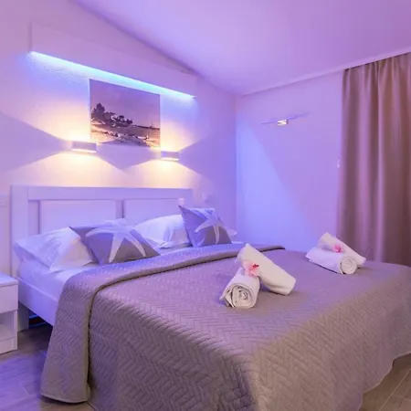 Family Roso Apartment Promajna