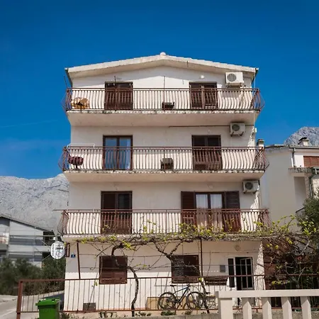 Family Roso Apartment *